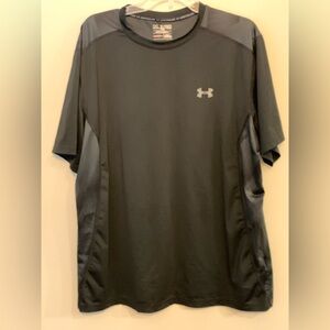 UNDER ARMOUR Men's Black Fitted Heat Gear Shirt